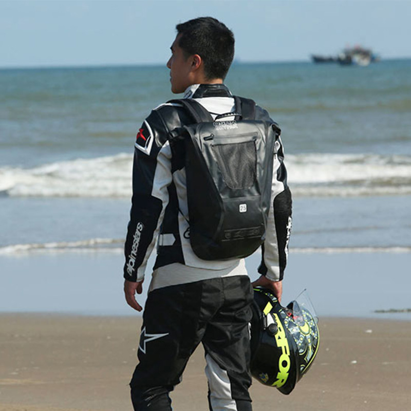 OSAH Black Motorcycle Bag 25L  - Motorcycle Gear Travel Bag review and price